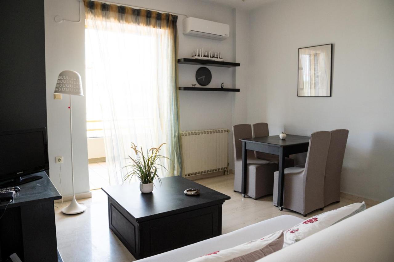 Eftihia Apartments By The Sea Rethymno Exterior foto