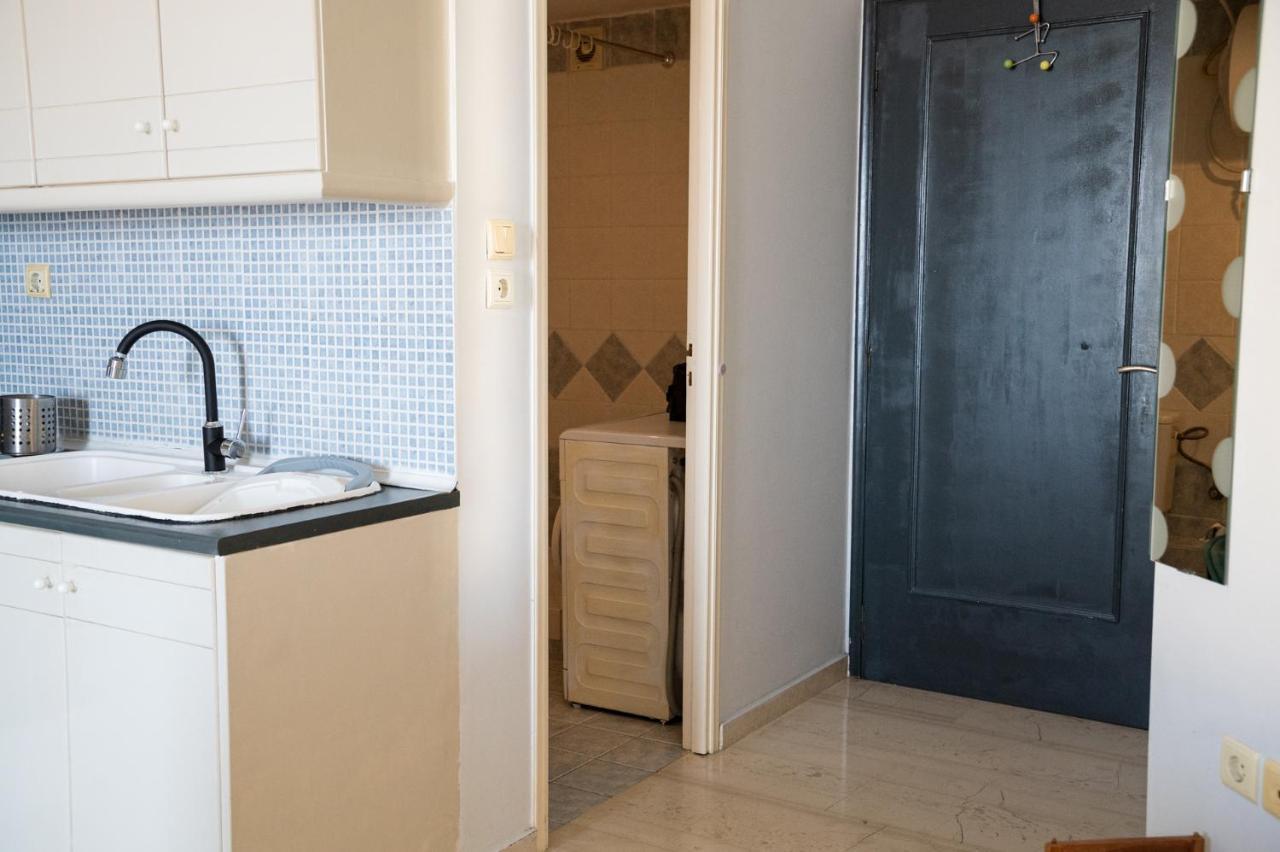Eftihia Apartments By The Sea Rethymno Exterior foto