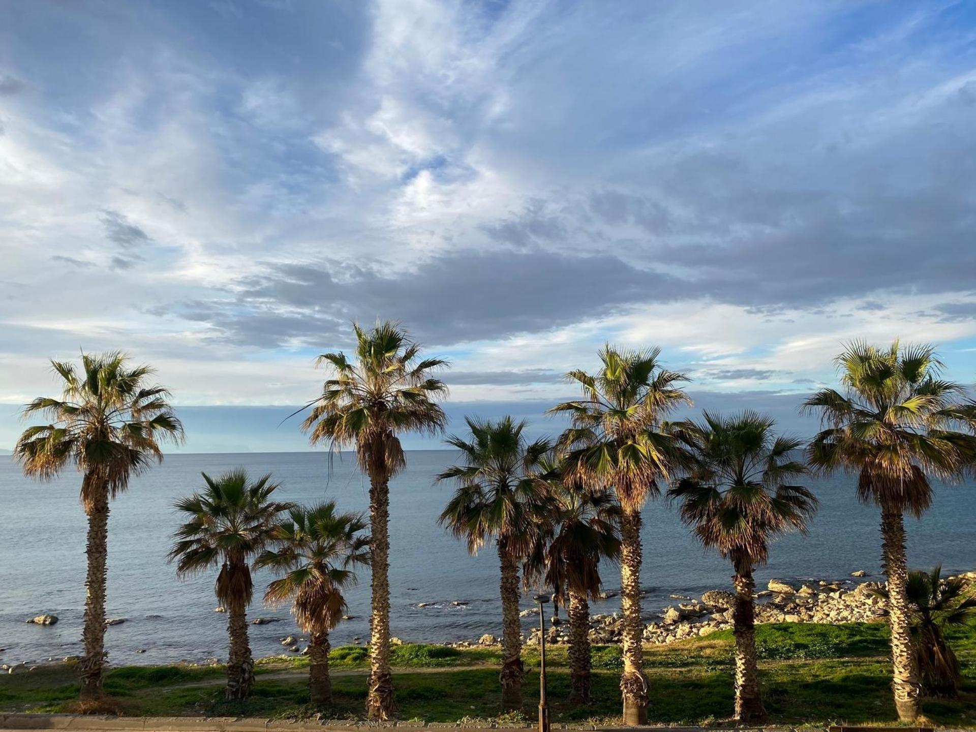 Eftihia Apartments By The Sea Rethymno Exterior foto